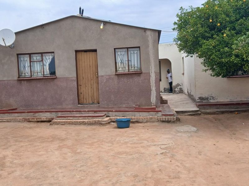 House For Sale in Seshego 9E, Seshego, Polokwane - Photo 8