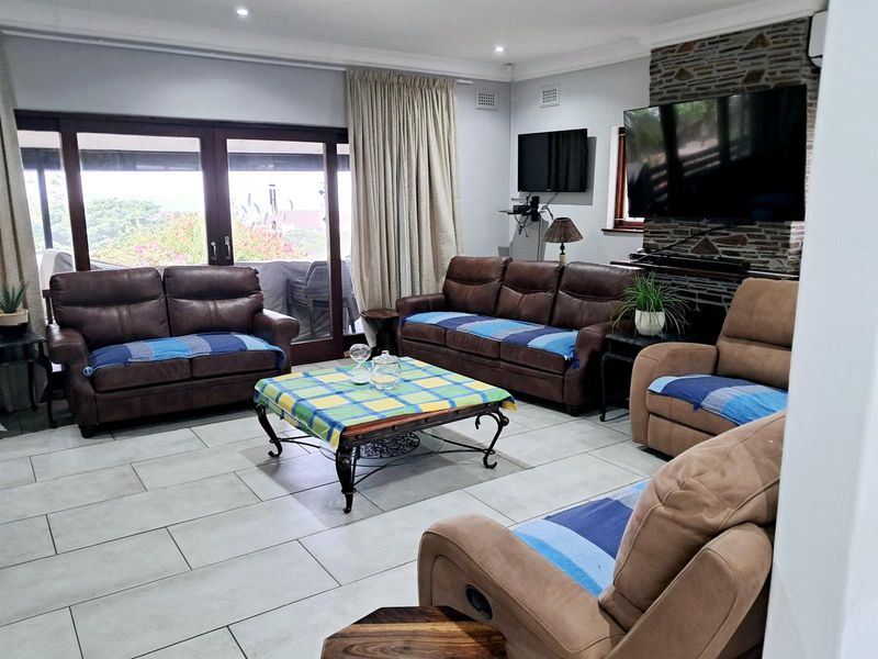 SHELLY BEACH: BEAUTIFUL MODERN RENOVATED FURNISHED  HOUSE FOR SALE. MOVE IN READY - Photo 7