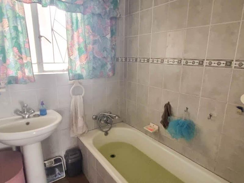 House For Sale in Delmas West, Delmas - Photo 8