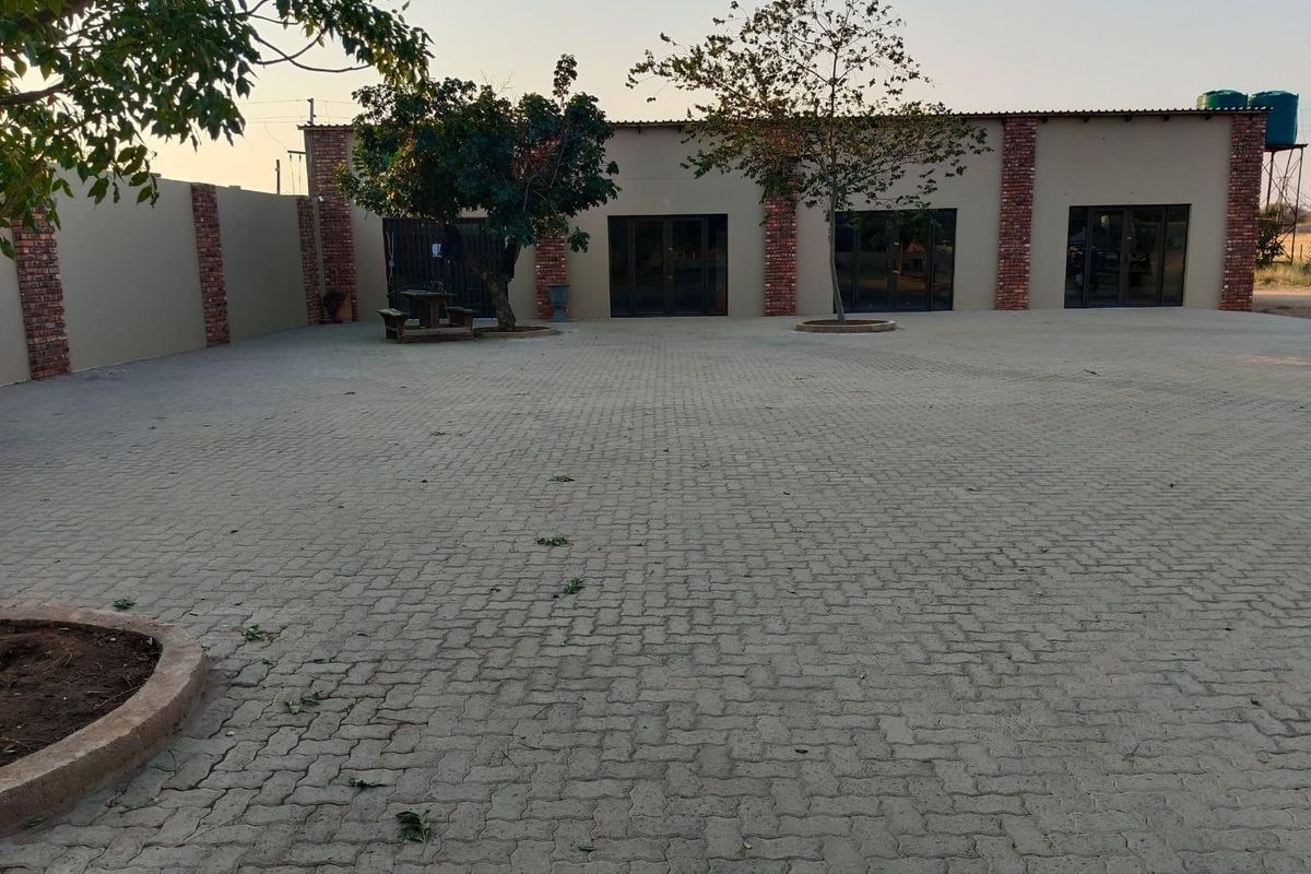 Retail and Rental Gem in Waterpoort - Includes Liquor Licences and Infrastructure - Photo 4