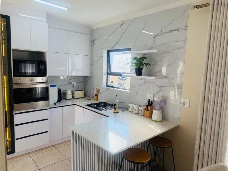 House For Sale in Magaliesberg Country Estate, Amandasig, Akasia - Photo 6