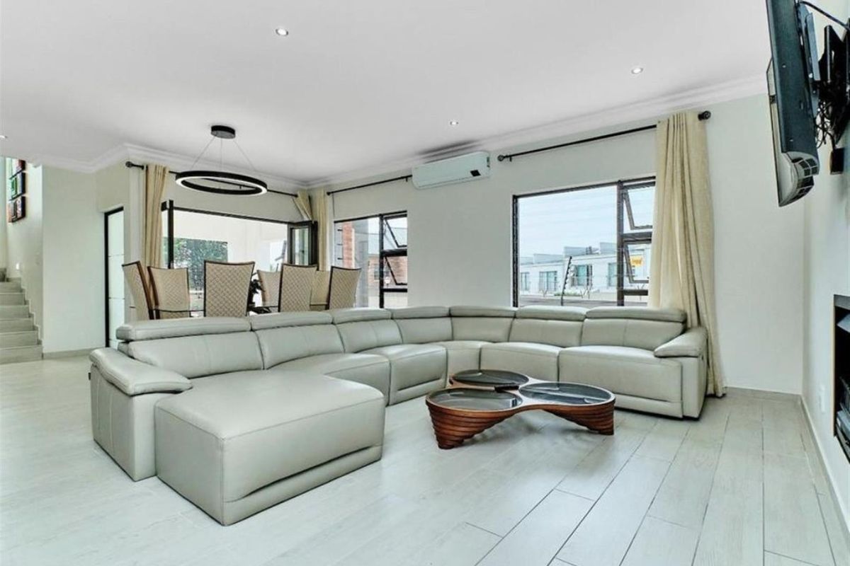 No Transfer duty! Bespoke Off Plan development - Photo 5