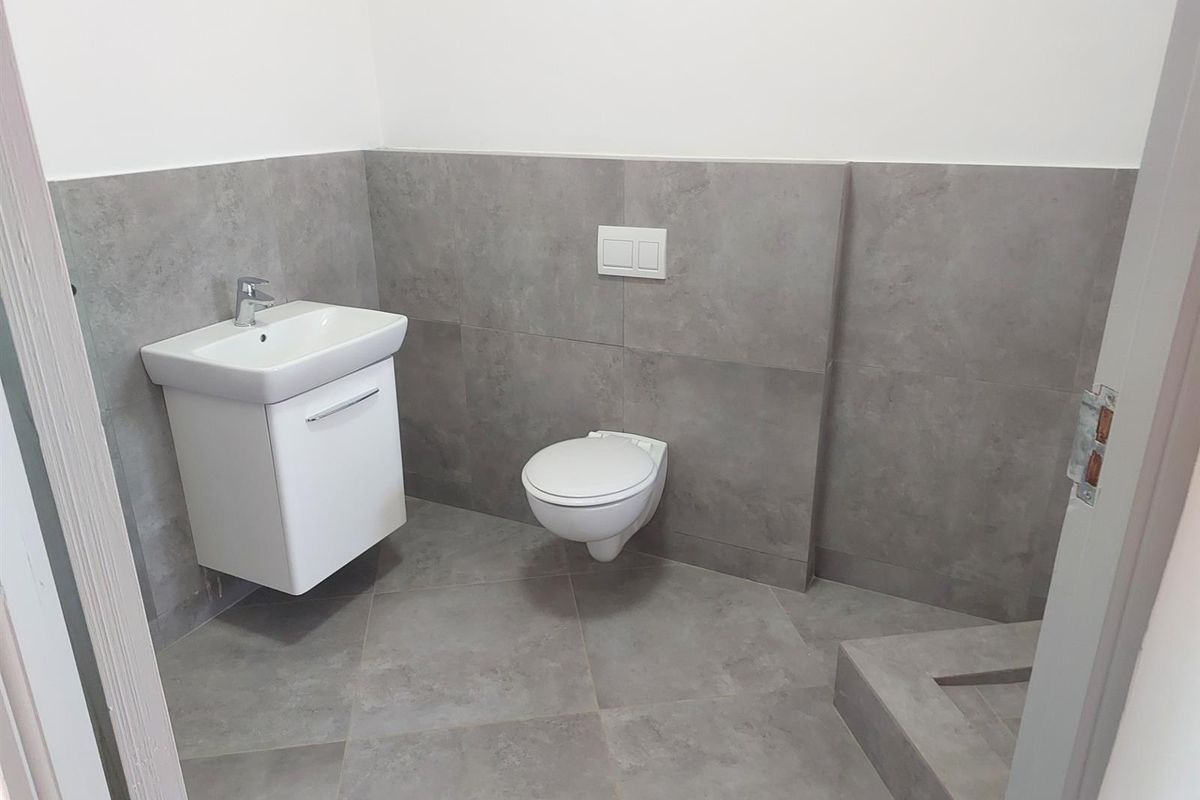 Apartment To Rent in Athlone, Pietermaritzburg, KwaZulu Natal - Photo 3