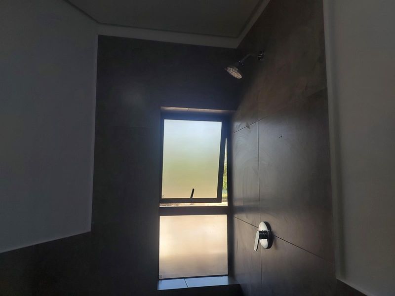 Apartment To Rent in Athlone, Pietermaritzburg, KwaZulu Natal - Photo 4