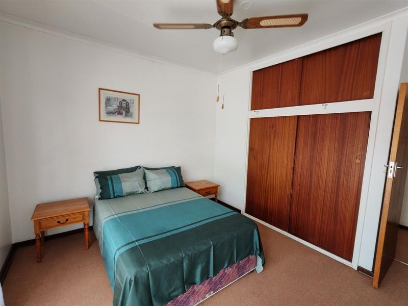 This spacious four-bedroom family home, close to schools for sale in Bela Bela, Limpopo - Photo 10