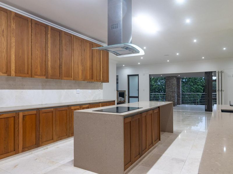 Beautiful Family home in Brettenwood Estate - Photo 6