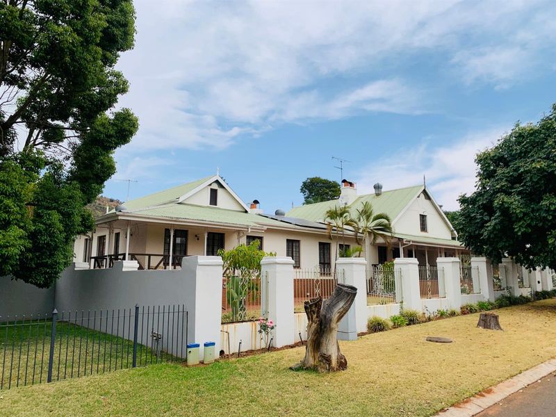 5 bedroom House For Sale in Ninapark, Akasia - Photo 3