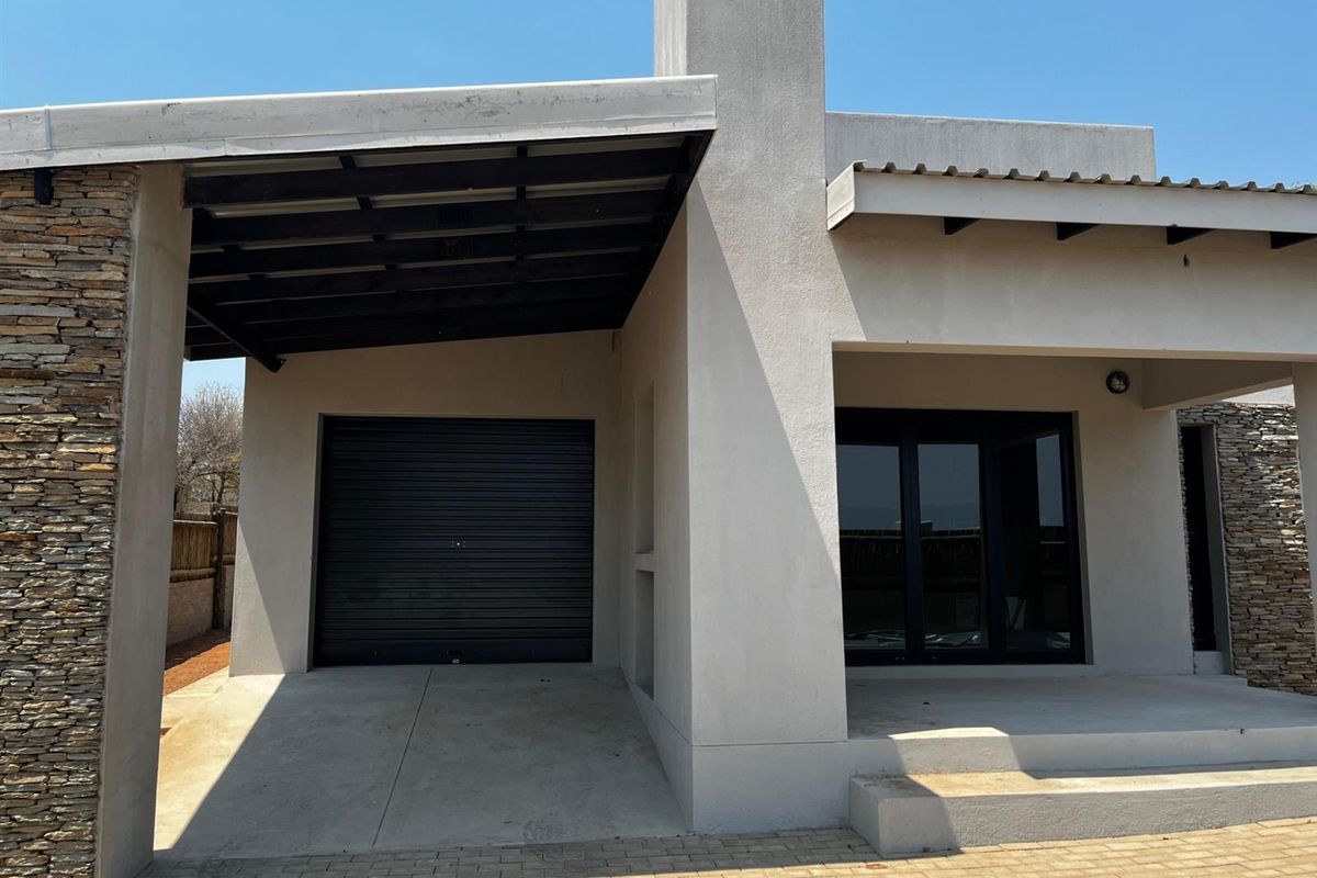 Only 4 Houses left for Sale in Leopards Lane - Photo 2