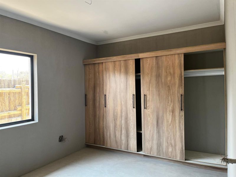 Only 4 Houses left for Sale in Leopards Lane - Photo 8