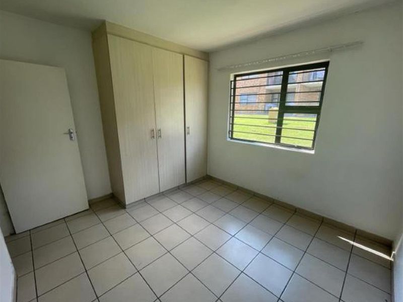 Apartment For Sale in Witfield, Boksburg - Photo 4