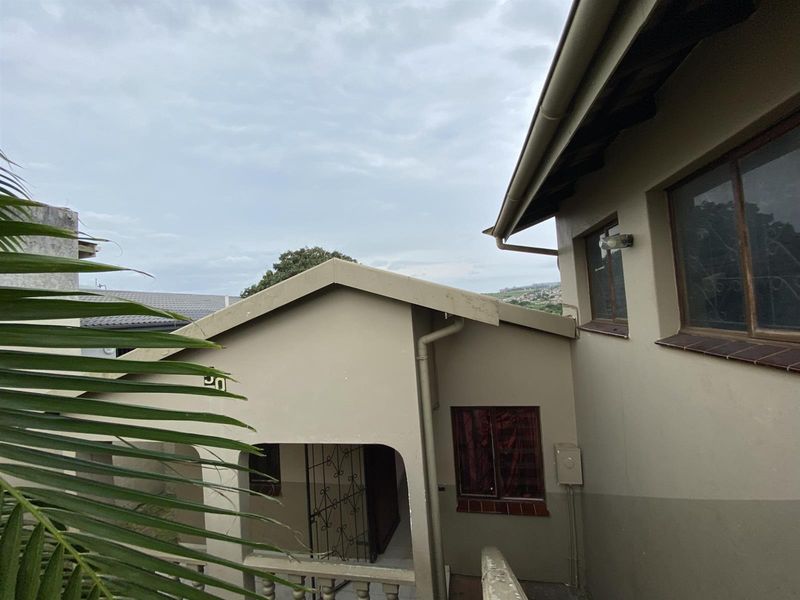 3-Bedroom Family Home for Sale in Riverdene, Newlands West - Photo 3