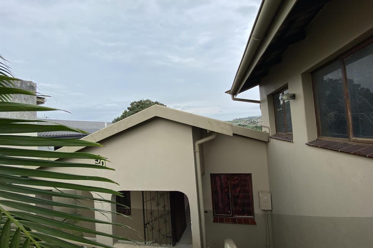 3-Bedroom Family Home for Sale in Riverdene, Newlands West - Photo 3