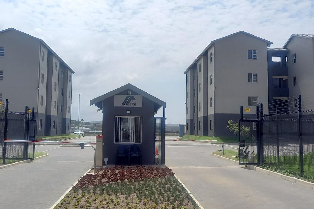 Modern 2-Bedroom Apartment for Sale at The Bridge, Bridge City - KwaMashu - Photo 5