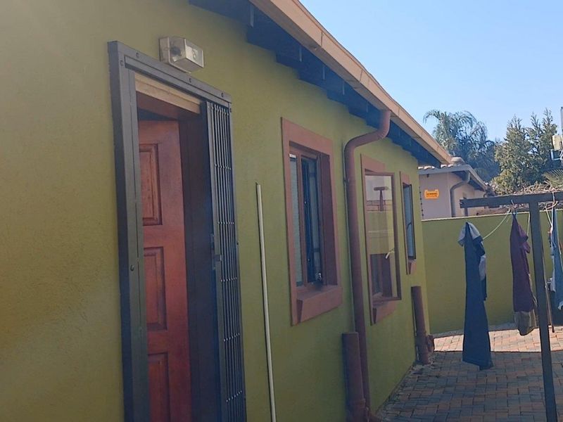 House For Sale in Amandasig, Akasia - Photo 3