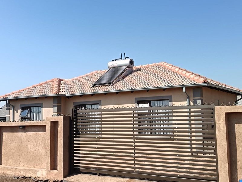 Development For Sale in The Orchards Akasia - Photo 7