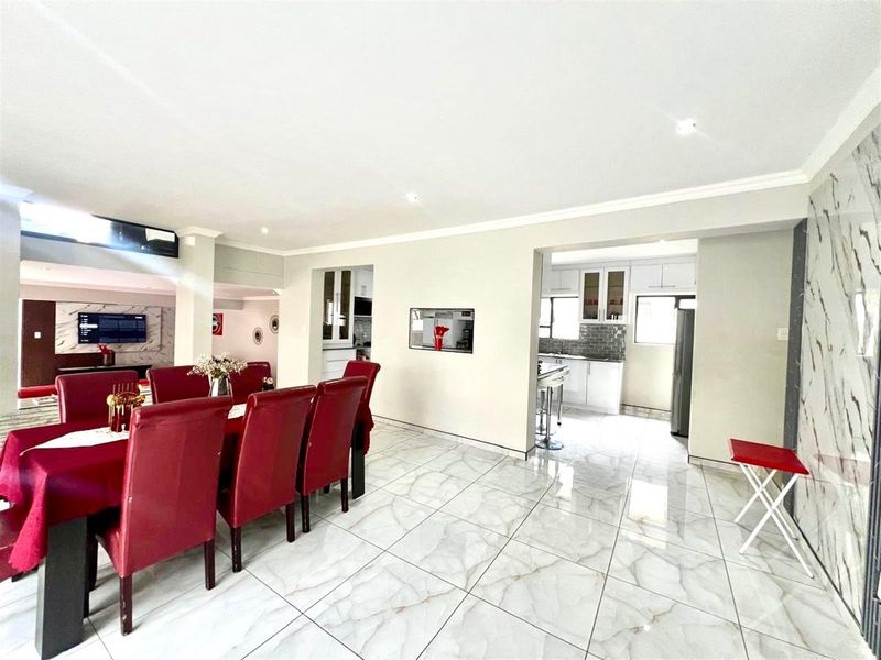 House For Sale in Xanadu Eco Park, Xanadu, Hartbeespoort, North West - Photo 8