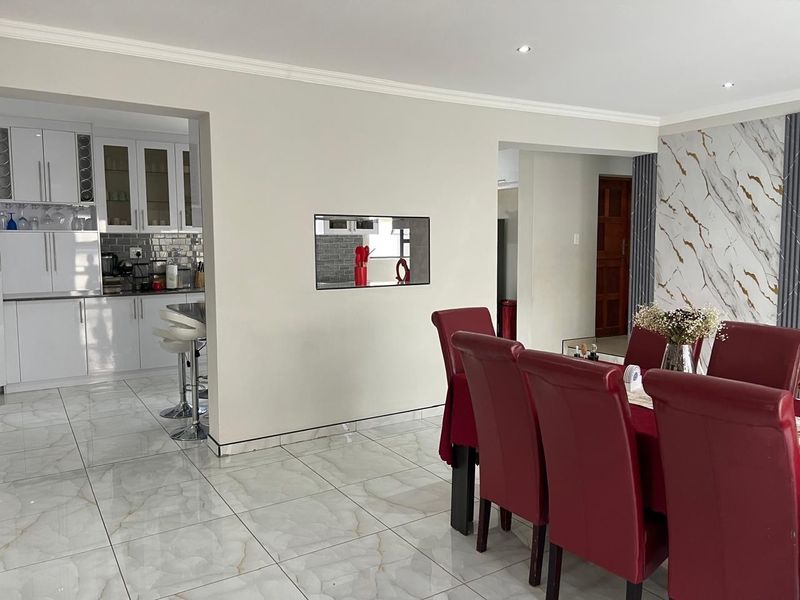 House For Sale in Xanadu Eco Park, Xanadu, Hartbeespoort, North West - Photo 10