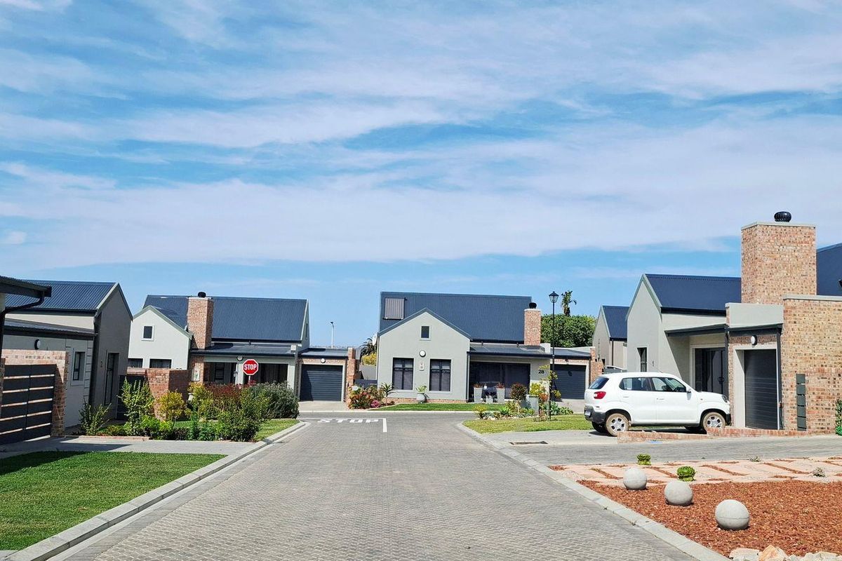 North-Facing Erf in Karookraal, Hartenbos - Your Place in Paradise - Photo 5