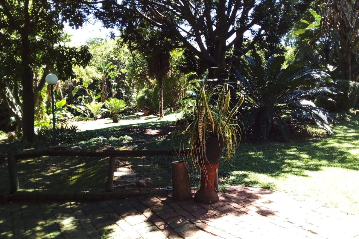 Farm For Sale in Vissershoek AH, Pretoria - Photo 2