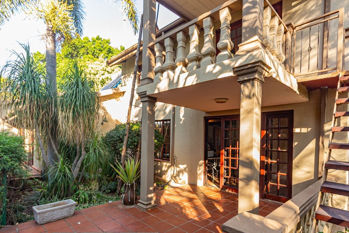 Luxury 35ha Lifestyle Farm with 2 Homes | 2 Flats | Business Opportunity | Vissershoek AH, Pretoria - Photo 5