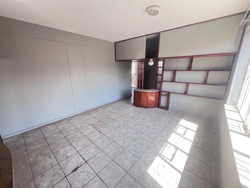 APARTMENT FOR SALE  GOOD RENTAL INCOME - Photo 6
