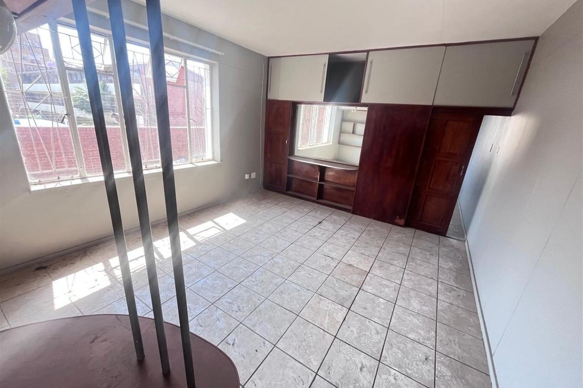 APARTMENT FOR SALE  GOOD RENTAL INCOME - Photo 4