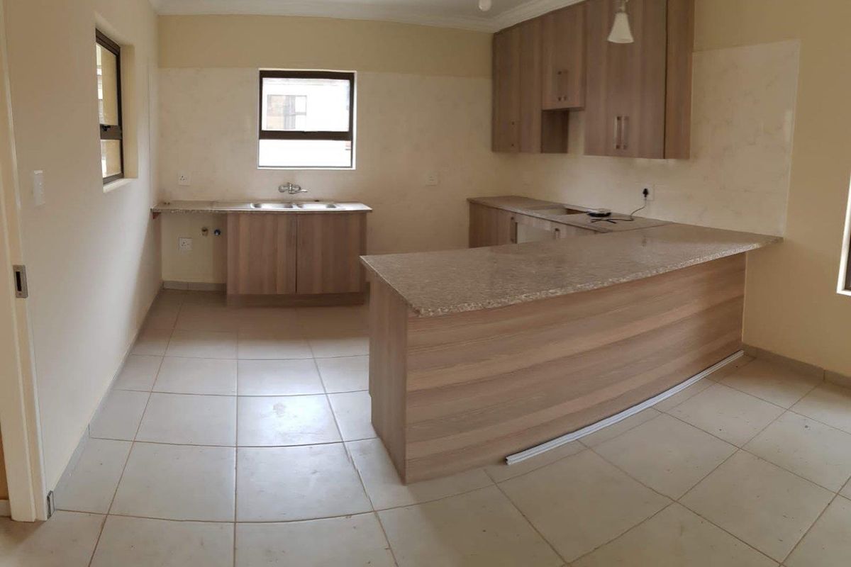 House For Sale in Amandasig, Akasia - Photo 5