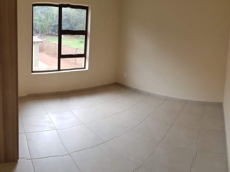 House For Sale in Amandasig, Akasia - Photo 10