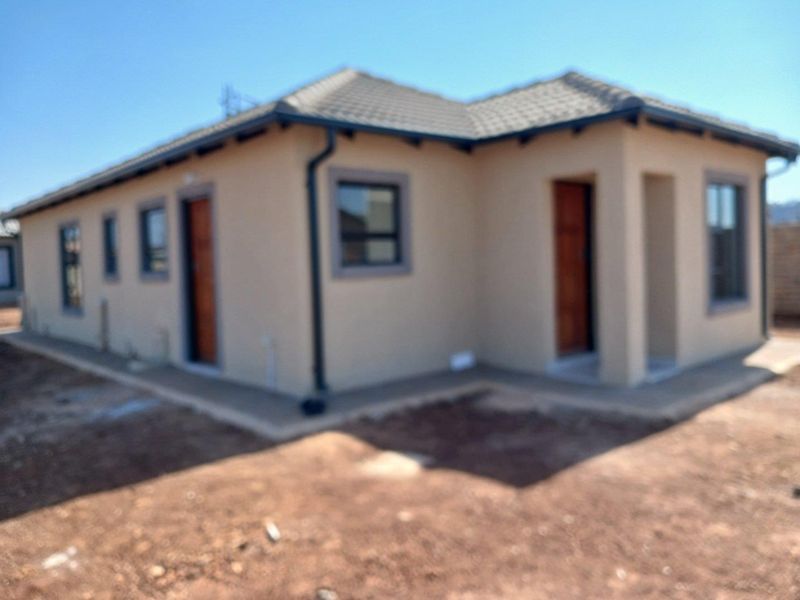 House For Sale in Klerksoord,  Akasia - Photo 2