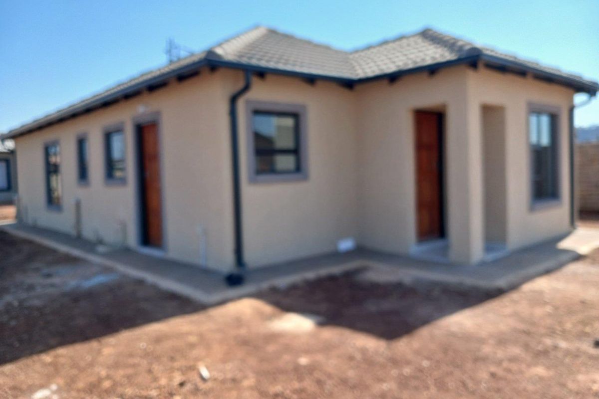 House For Sale in Klerksoord,  Akasia - Photo 2