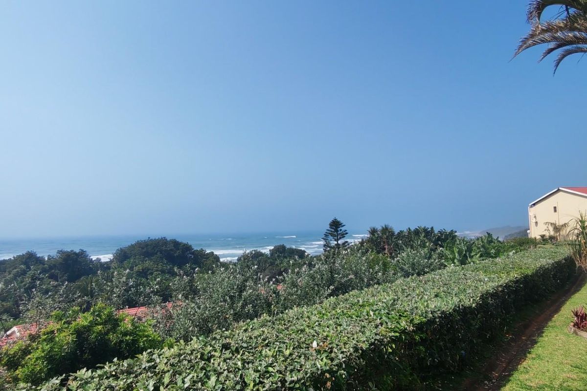 Seaview Apartment For Sale in Palm Beach, Port Edward, KwaZulu Natal - Photo 2