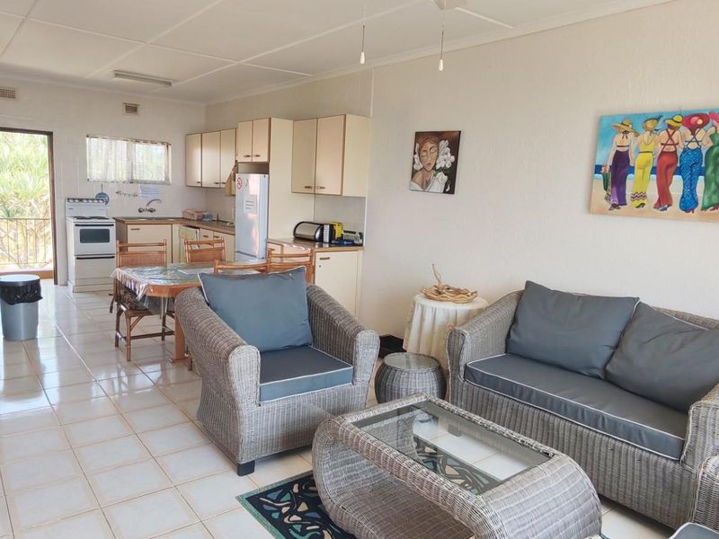 Seaview Apartment For Sale in Palm Beach, Port Edward, KwaZulu Natal - Photo 6