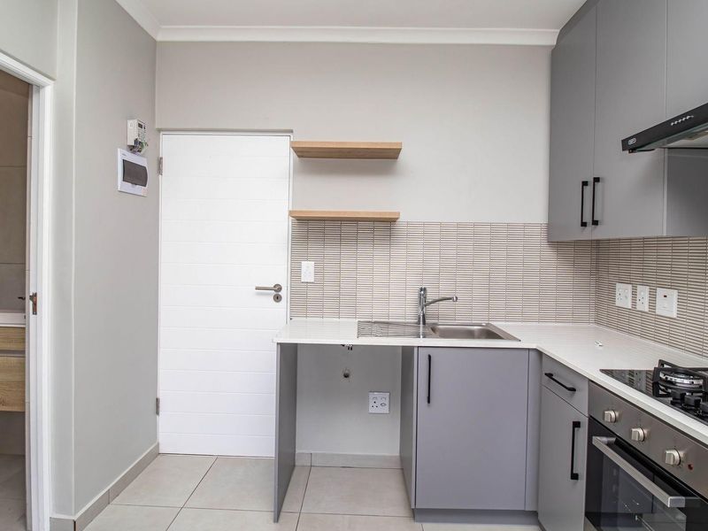 Modern 1-Bedroom Apartment Near Blouberg Beach - Photo 5