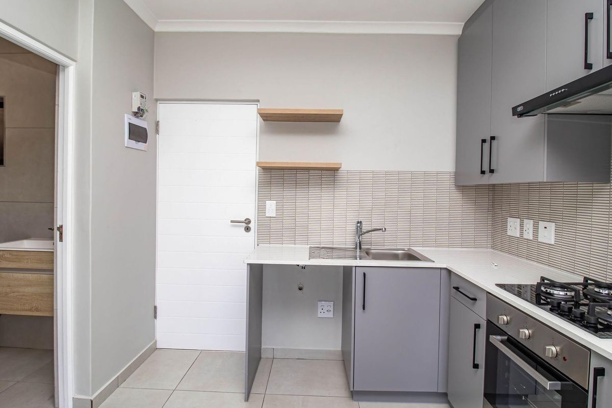 Modern 1-Bedroom Apartment Near Blouberg Beach - Photo 5