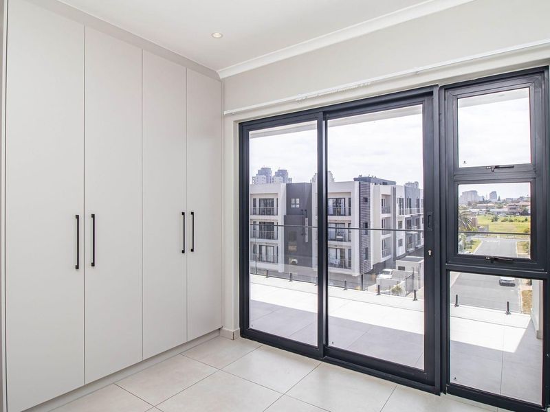 Modern 2-Bedroom Apartment with Ensuite - Close to Blouberg Beac - Photo 10