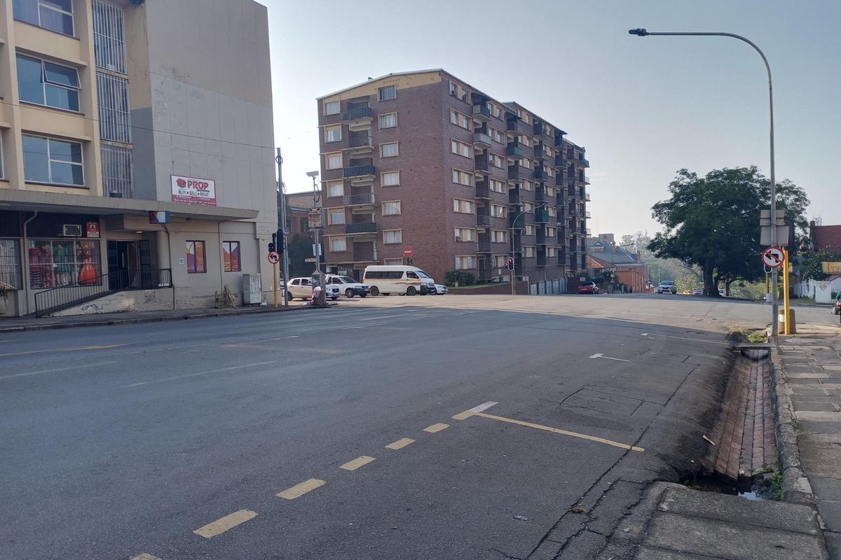 Apartment For Sale in Pietermaritzburg Central, Pietermaritzburg, KwaZulu Natal - Photo 4