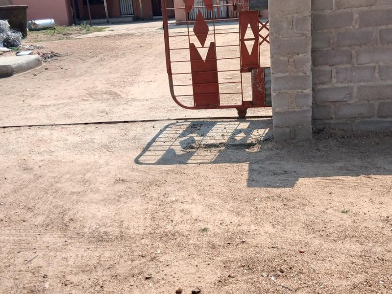 Commercial Property For Sale in Seshego 9G, Polokwane - Photo 4