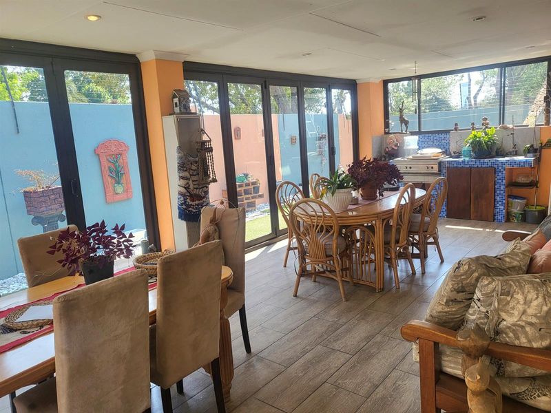 Modern 3-Bedroom Cluster Home in Prime Bedfordview Location - Photo 7