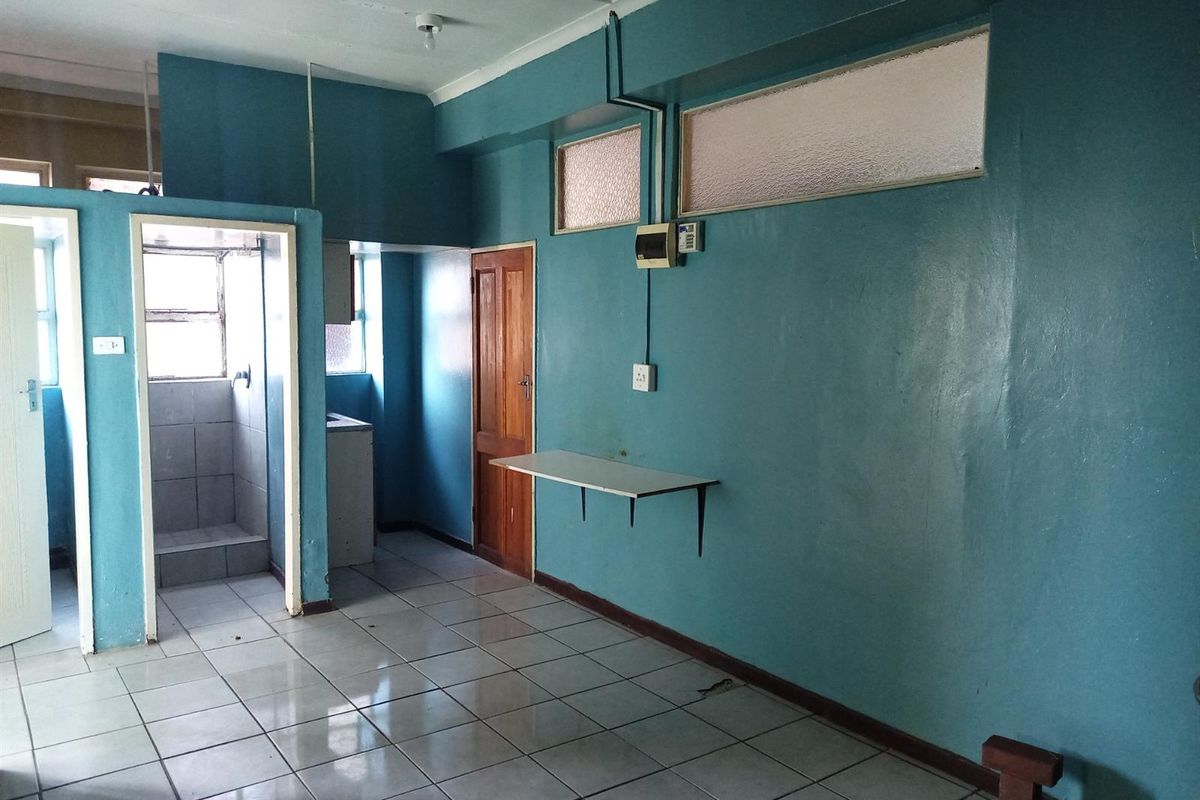 Apartment For Sale in Pietermaritzburg Central, Pietermaritzburg, KwaZulu Natal - Photo 2