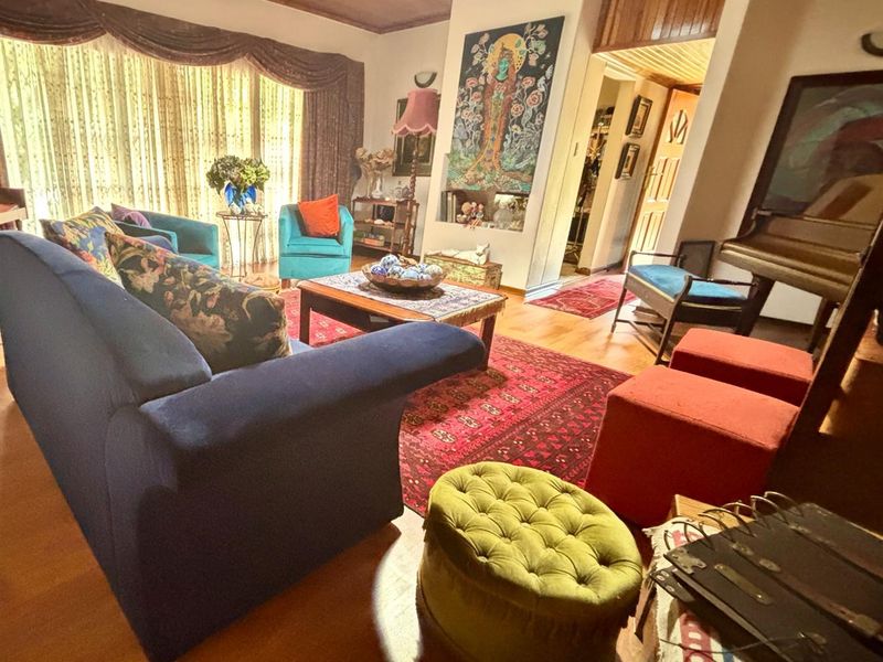 Stunning family home for sale! - Photo 4