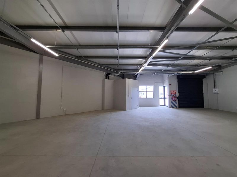 Brand New Industrial Units To Let - Montague Gardens - Photo 7