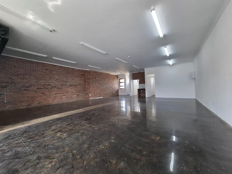 Brand New Industrial Units To Let - Montague Gardens - Photo 9