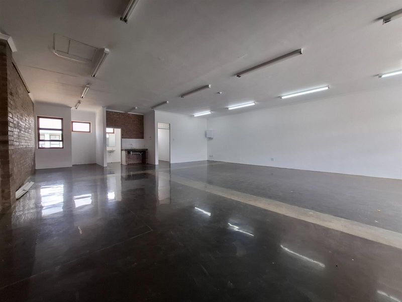 Brand New Industrial Units To Let - Montague Gardens - Photo 10