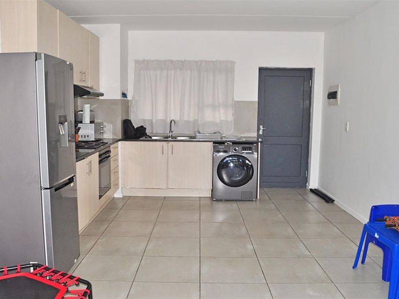 Light, Style and Comfort - All This Is Waiting for You! - Photo 6