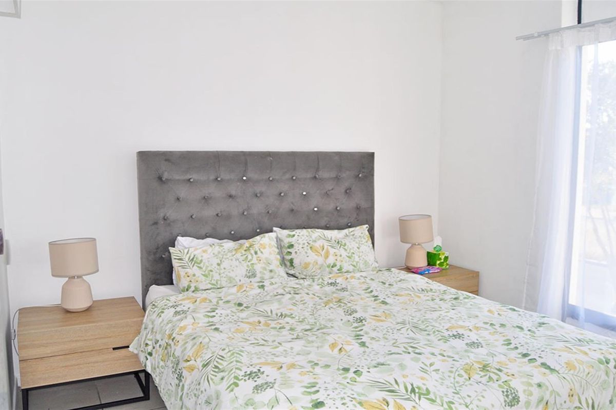 Light, Style and Comfort - All This Is Waiting for You! - Photo 3