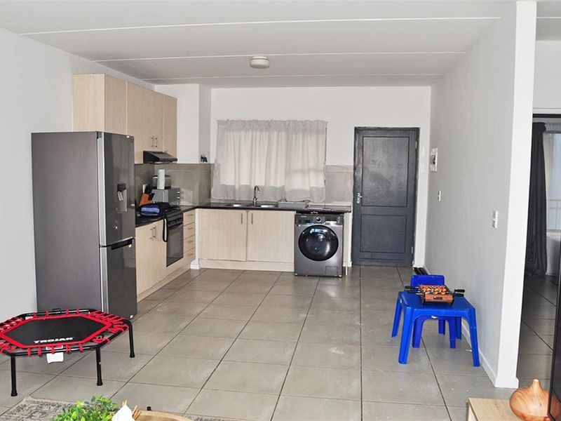 Light, Style and Comfort - All This Is Waiting for You! - Photo 5