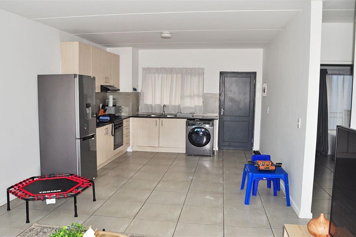 Light, Style and Comfort - All This Is Waiting for You! - Photo 5