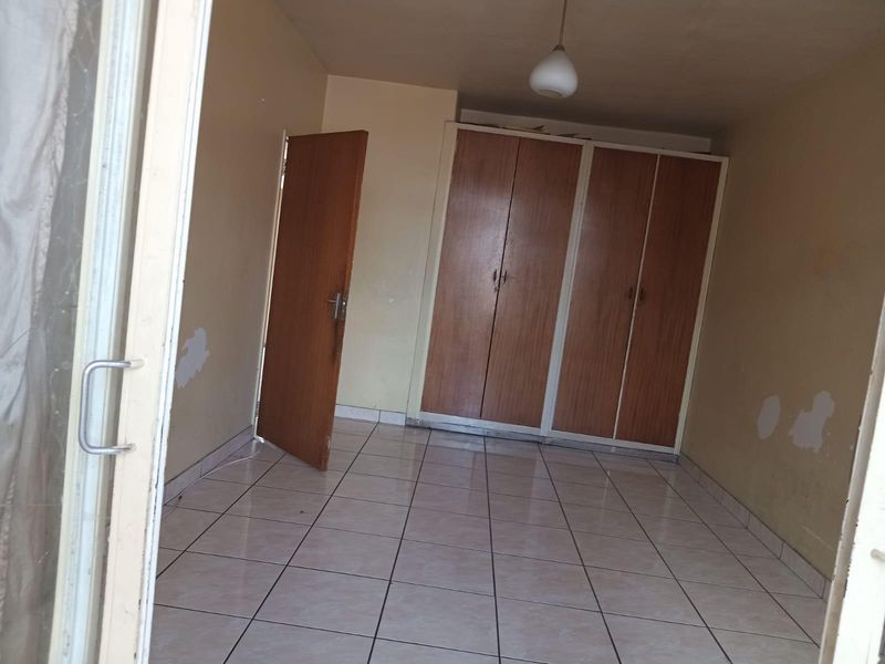 Apartment For Sale in Sunnyside, Pretoria - Photo 8