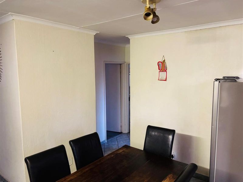 House For Sale in Highveld, Centurion - Photo 9