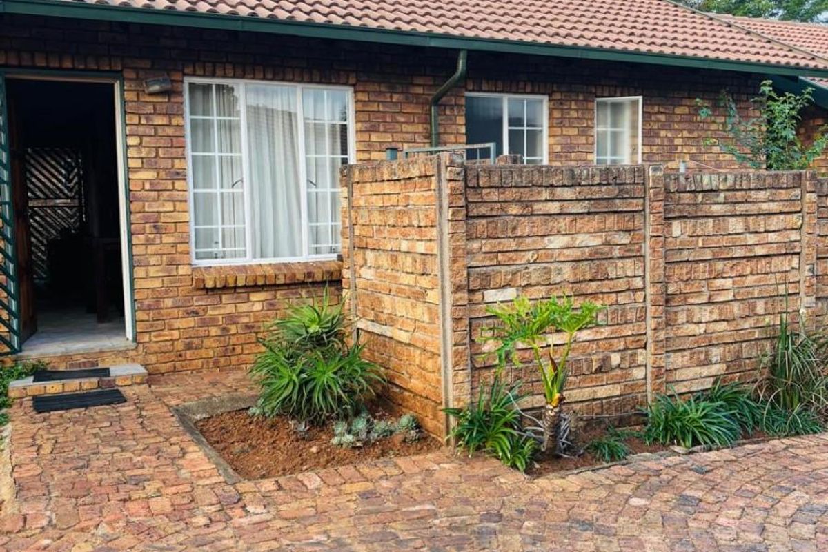 House For Sale in Highveld, Centurion - Photo 3